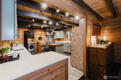 6350 Lariat Loop, Bainbridge Island, WA 98110 - Photo 11