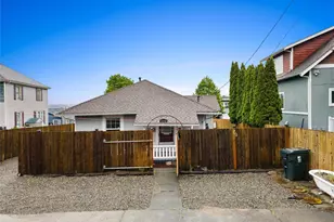 3561 E M St, Tacoma, WA 98404 - Photo 3
