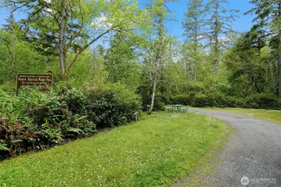 11508 Claussen Road, Anderson Island, WA 98303 - Photo 17