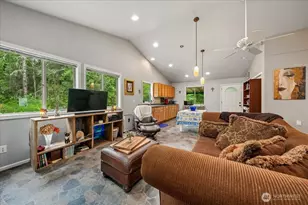 11508 Claussen Rd, Anderson Island, WA 98303 - Photo 19