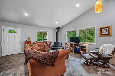 11508 Claussen Road, Anderson Island, WA 98303 - Photo 11