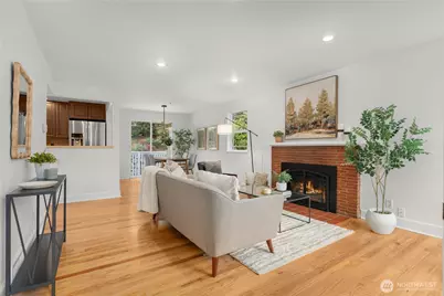11007 Alton Avenue NE, Seattle, WA 98125 - Photo 5