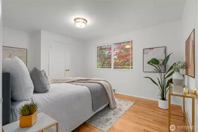 11007 Alton Avenue NE, Seattle, WA 98125 - Photo 17