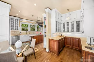 2218 E Prospect St, Seattle, WA 98112 - Photo 11
