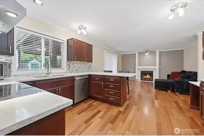 910 135th Street SW, Everett, WA 98204 - Photo 9