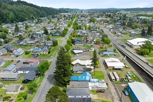 2006 Sumner Ave, Hoquiam, WA 98550 - Photo 21