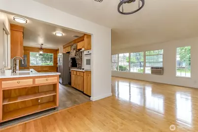 8223 Sherwood Forest Street SW, Lakewood, WA 98498 - Photo 7
