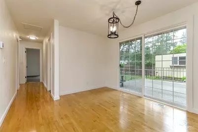 8223 Sherwood Forest Street SW, Lakewood, WA 98498 - Photo 19