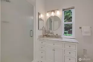 654 9th Ct, Fox Island, WA 98333 - Photo 31