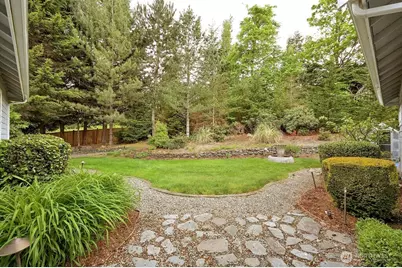654 9th Court, Fox Island, WA 98333 - Photo 37