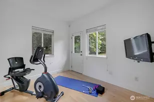 654 9th Ct, Fox Island, WA 98333 - Photo 15