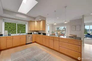 654 9th Ct, Fox Island, WA 98333 - Photo 27