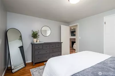 3418 NE 156th Street, Lake Forest Park, WA 98155 - Photo 17