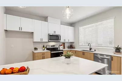 15201 35th Ave W #A6, Lynnwood, WA 98087 - Photo 9