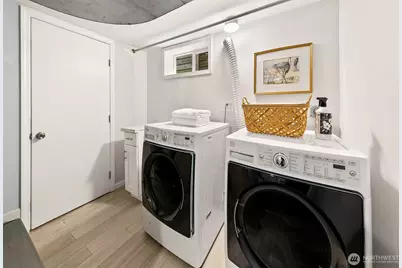 954 19th Avenue E, Seattle, WA 98112 - Photo 21
