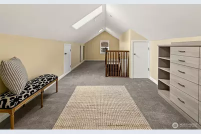 954 19th Avenue E, Seattle, WA 98112 - Photo 23