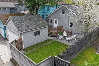 954 19th Avenue E, Seattle, WA 98112 - Photo 35