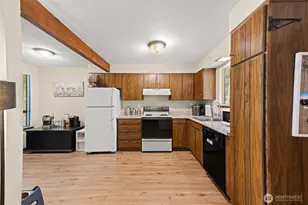 4605 73rd St Ct E, Tacoma, WA 98443 - Photo 9