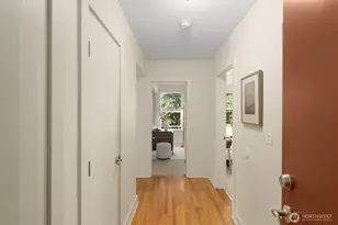 715 24th Ave, Seattle, WA 98122 - Photo 5