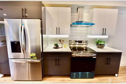 12215 Des Moines Memorial Drive S #Unit A, Burien, WA 98168 - Photo 5