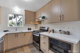7727 27th Ave NW, Seattle, WA 98117 - Photo 9