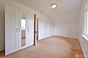 512 S 35th St, Tacoma, WA 98418 - Photo 17