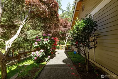 5653 Useless Bay Avenue #603, Langley, WA 98260 - Photo 3