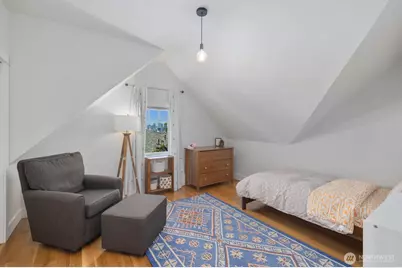 1729 41st Avenue SW, Seattle, WA 98116 - Photo 19