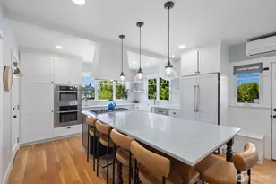 1729 41st Ave SW, Seattle, WA 98116 - Photo 11