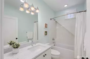 1729 41st Ave SW, Seattle, WA 98116 - Photo 21