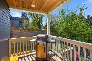 1729 41st Ave SW, Seattle, WA 98116 - Photo 15