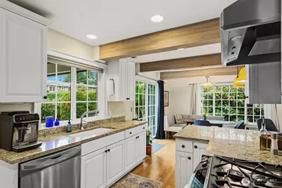 11225 NE 53rd Street, Kirkland, WA 98033 - Photo 13