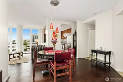2721 1st Avenue #805, Seattle, WA 98121 - Photo 7