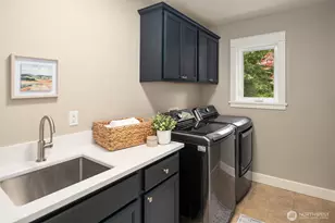 687 Bear Ridge Dr NW, Issaquah, WA 98027 - Photo 25