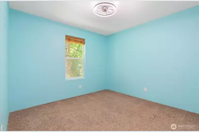 1376 Silver Lake Road, Oak Harbor, WA 98277 - Photo 13