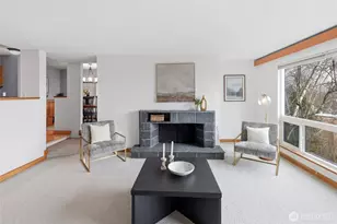 2500 W Manor Pl, Seattle, WA 98199 - Photo 3