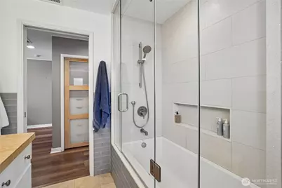 4208 SW Roxbury Street, Seattle, WA 98136 - Photo 17