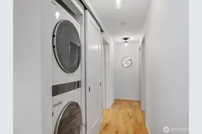 500 Aloha Street #211, Seattle, WA 98109 - Photo 35