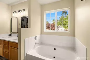 1216 200th Ave E, Lake Tapps, WA 98391 - Photo 29