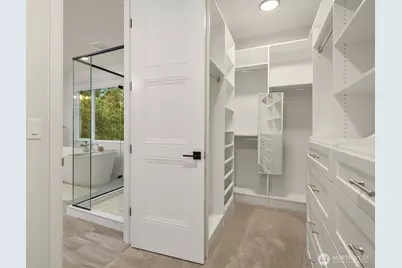 23959 NE 25th Street, Sammamish, WA 98074 - Photo 29