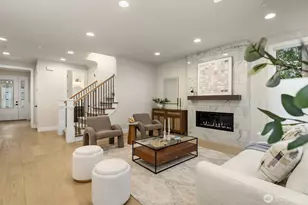 23959 NE 25th St, Sammamish, WA 98074 - Photo 5