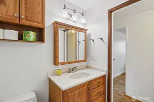 17226 129th Ave SE, Renton, WA 98058 - Photo 11