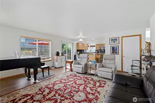 5208 NE 8th Ct, Renton, WA 98059 - Photo 13
