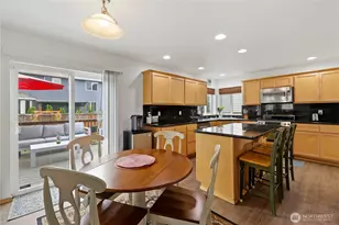 5208 NE 8th Ct, Renton, WA 98059 - Photo 11