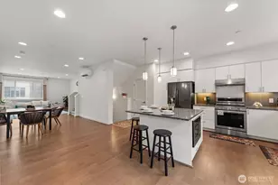 15729 NE 14th Alley, Bellevue, WA 98008 - Photo 9