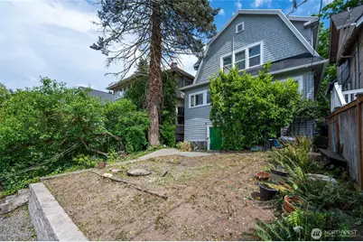 5231 12th Avenue NE, Seattle, WA 98105 - Photo 7