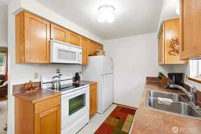 6627 95th Street NE, Marysville, WA 98270 - Photo 9