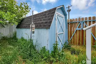 2240 W Broadway Ave, Moses Lake, WA 98837 - Photo 39
