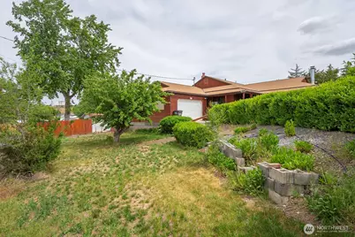 618 1st Avenue NE, Soap Lake, WA 98851 - Photo 15