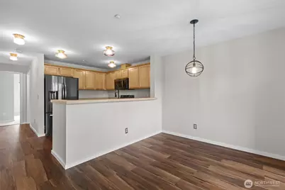 1931 23rd Place NE #202, Issaquah, WA 98029 - Photo 7